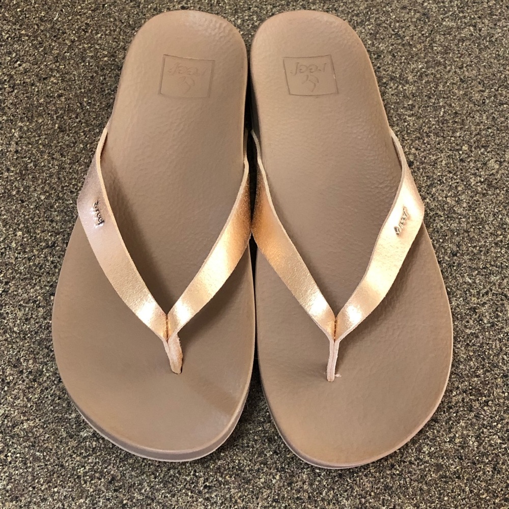 Rose Gold Reef flip flops